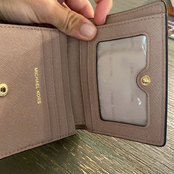 MICHAEL KORS Jet Set Travel card case - Picture 3 of 6